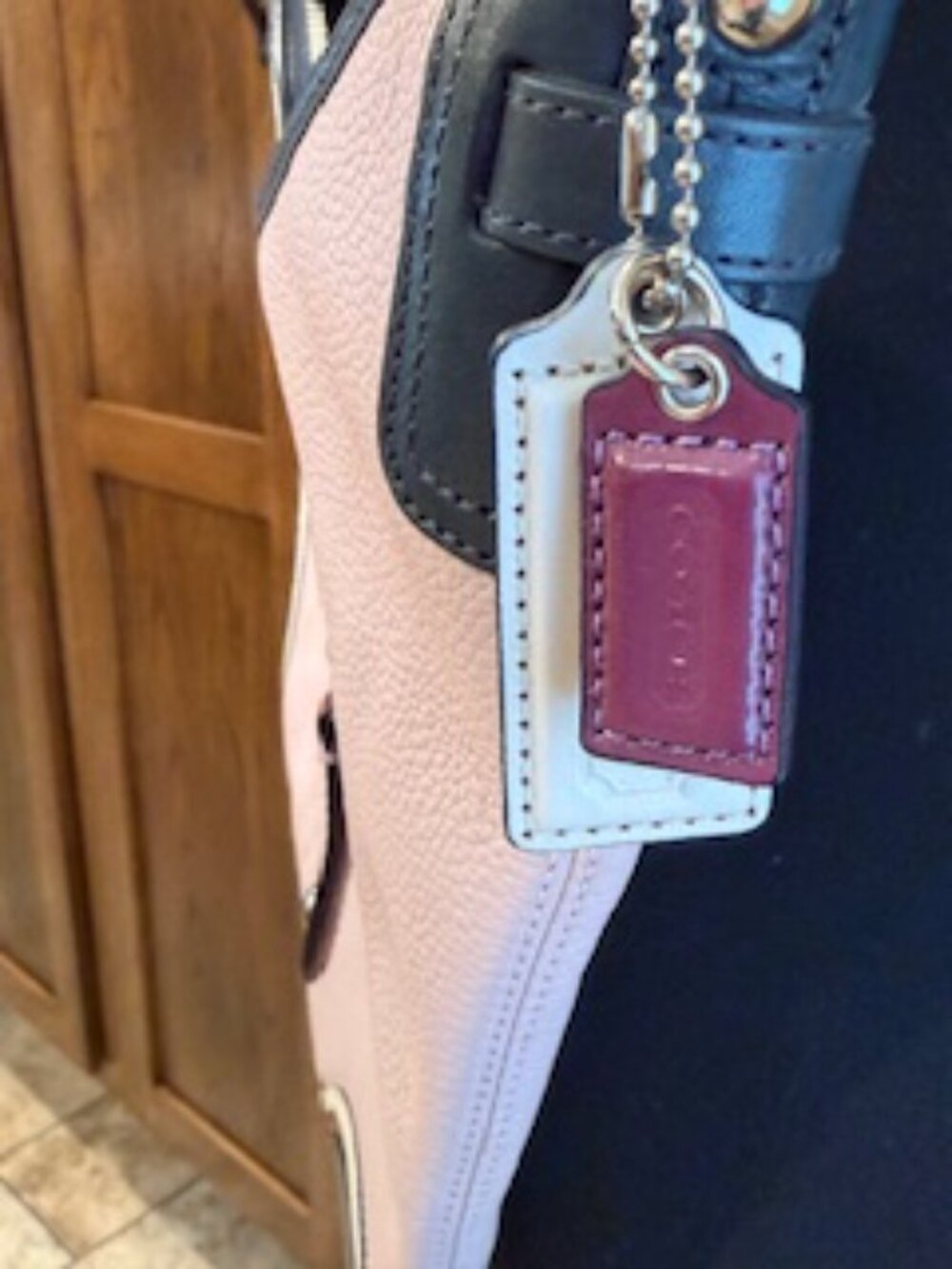 Coach Tri-Color Leather Hobo Shoulder Bag – Pink/Burgundy/Navy - Picture 4 of 8